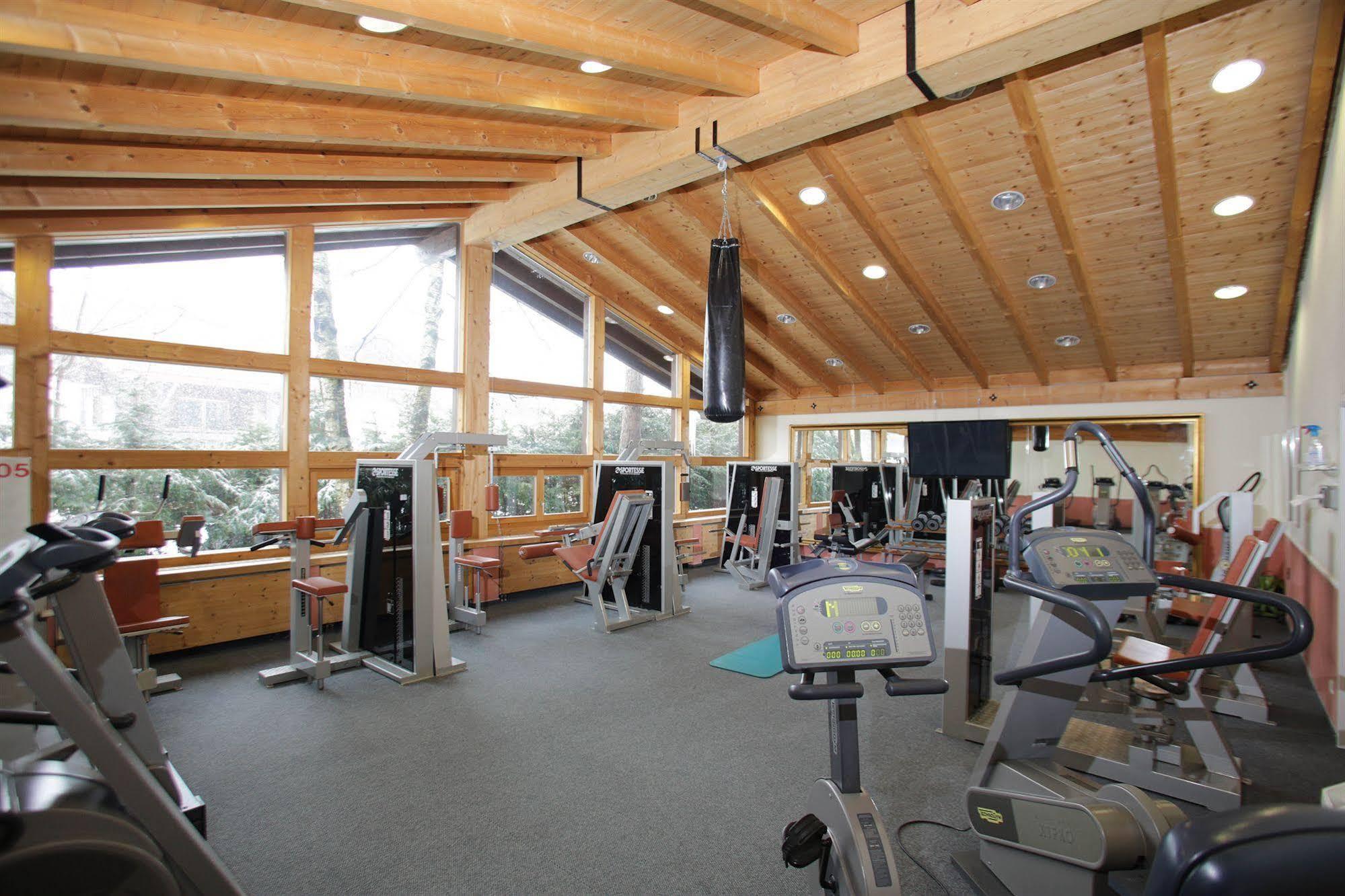 Alpin & Wellness Resort Hotel Ludwig Royal Оберщауфен Екстериор снимка