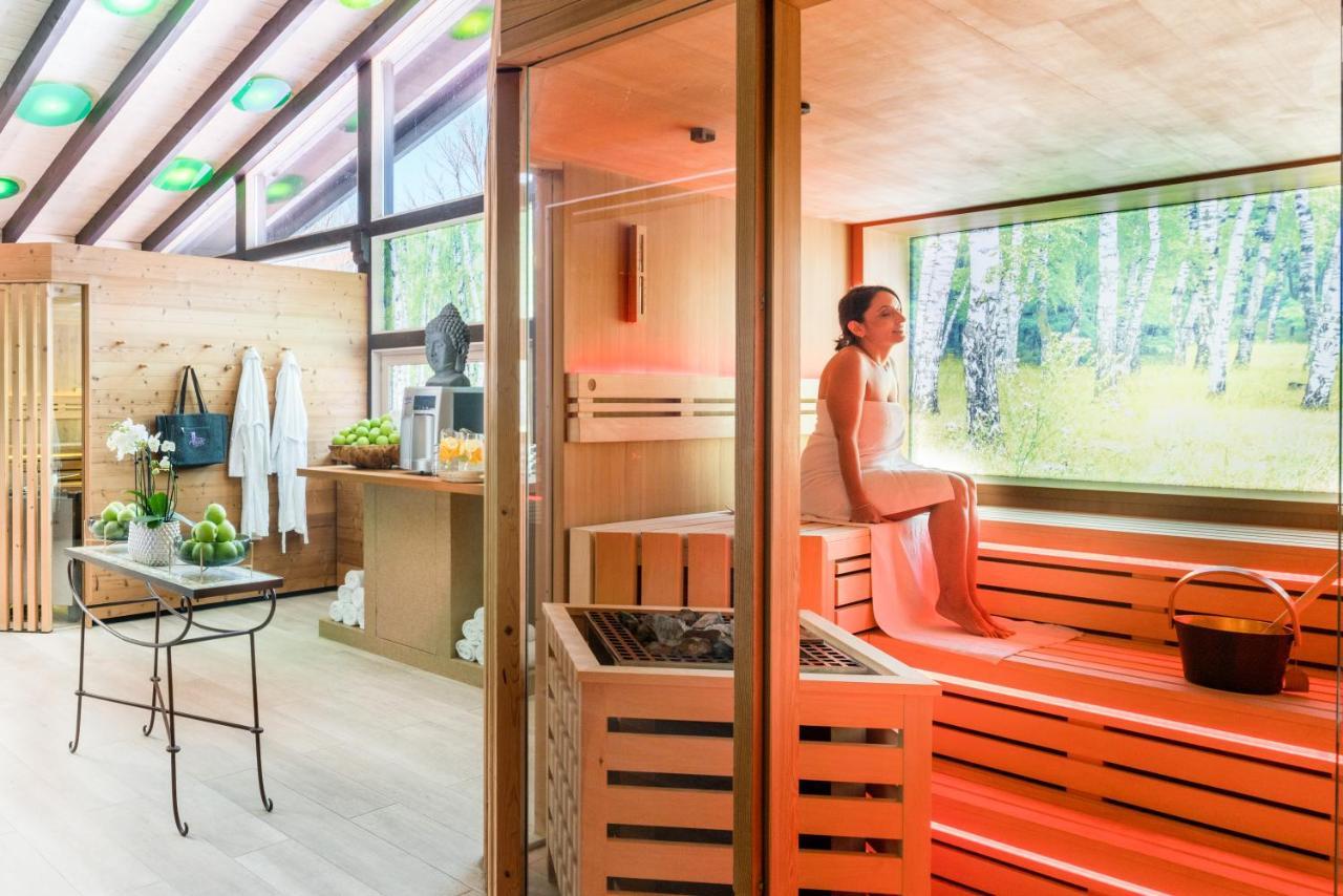 Alpin & Wellness Resort Hotel Ludwig Royal Оберщауфен Екстериор снимка