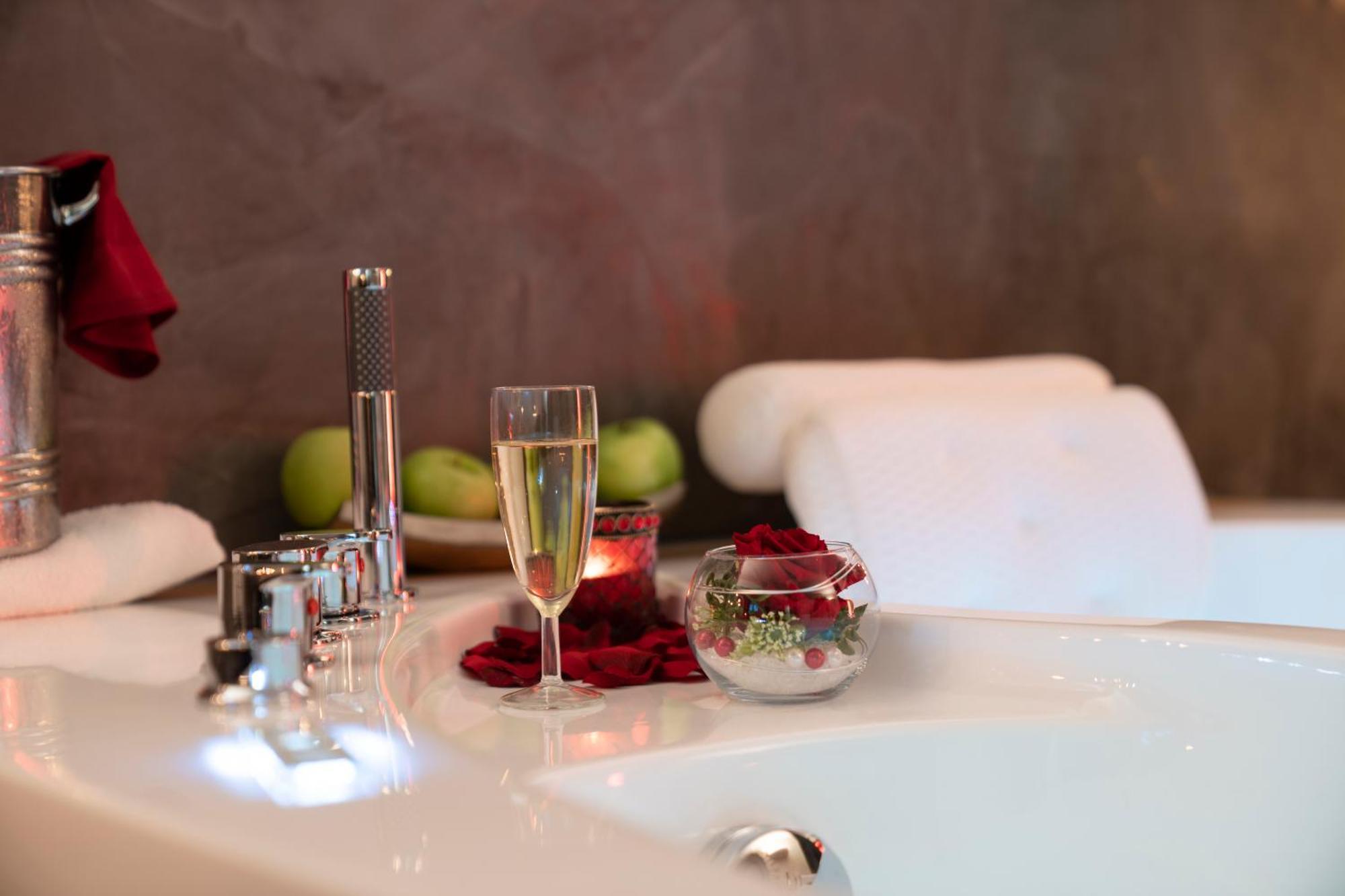 Alpin & Wellness Resort Hotel Ludwig Royal Оберщауфен Екстериор снимка